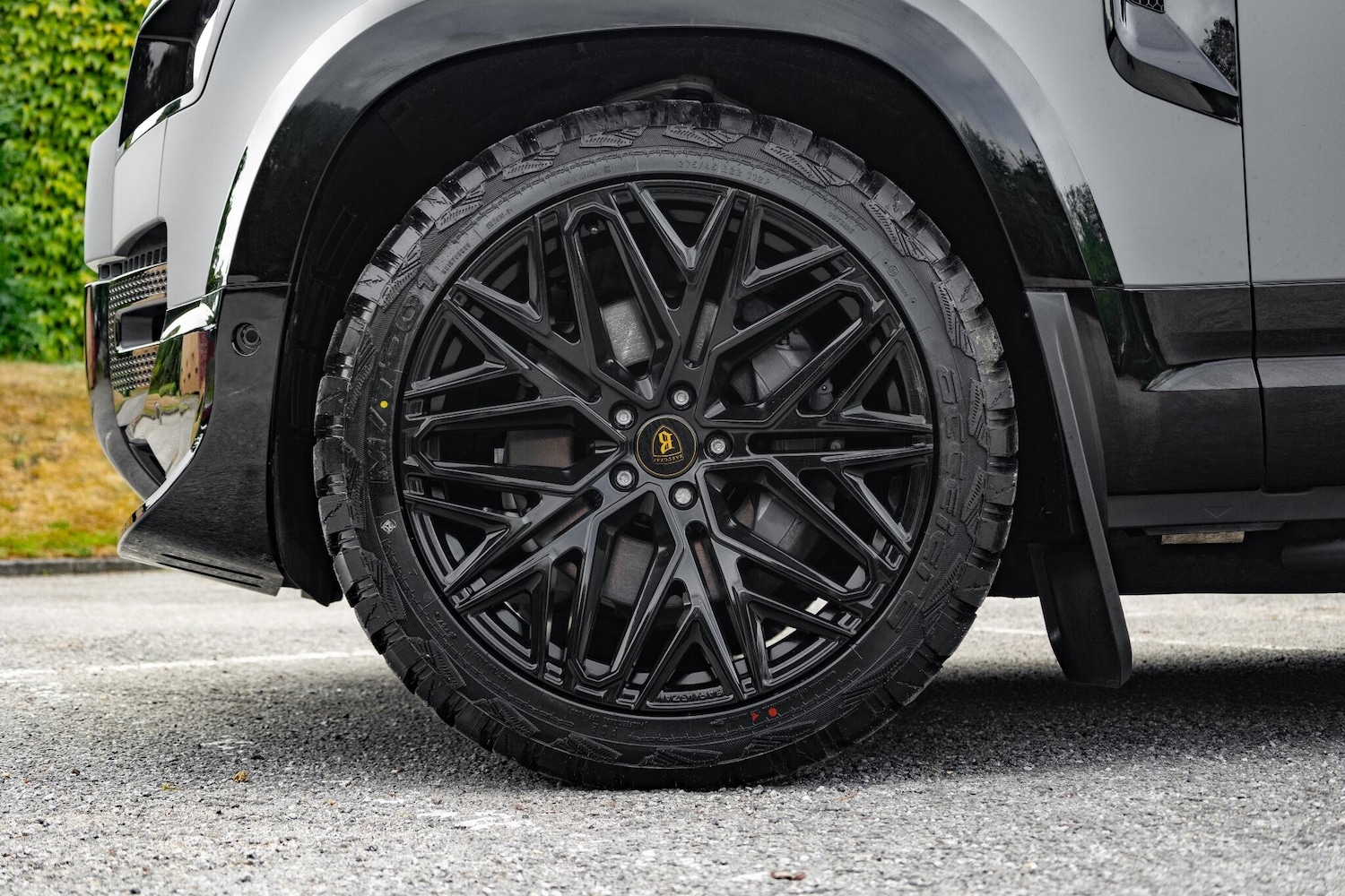 Used Land Rover Defender 2024 for sale - 76942480: Photo 20