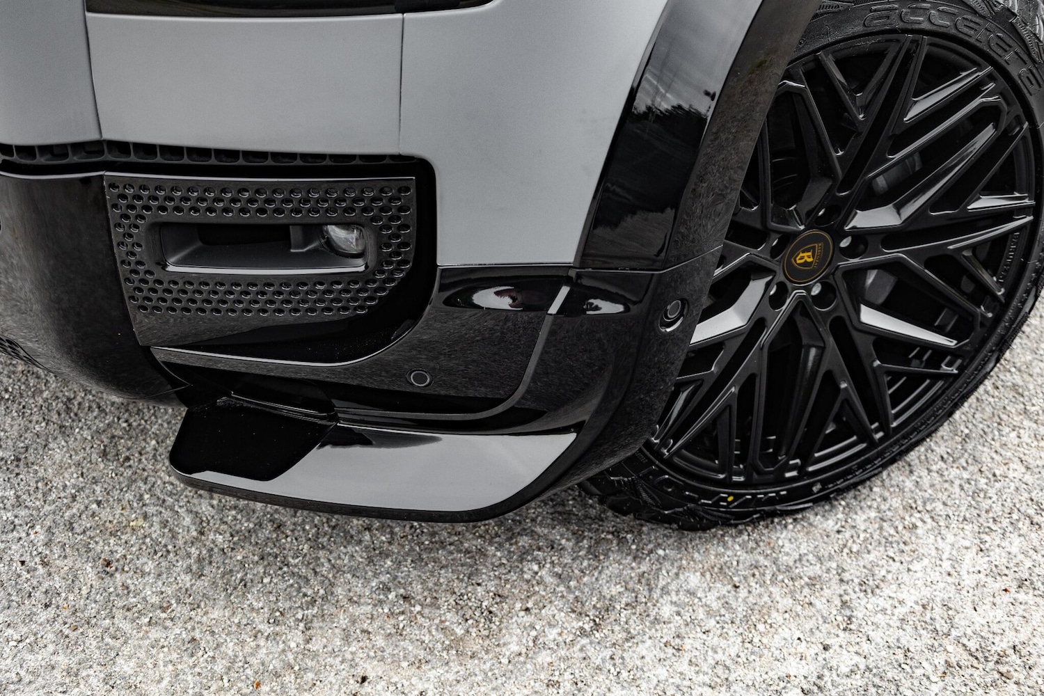 Used Land Rover Defender 2024 for sale - 76942480: Photo 6