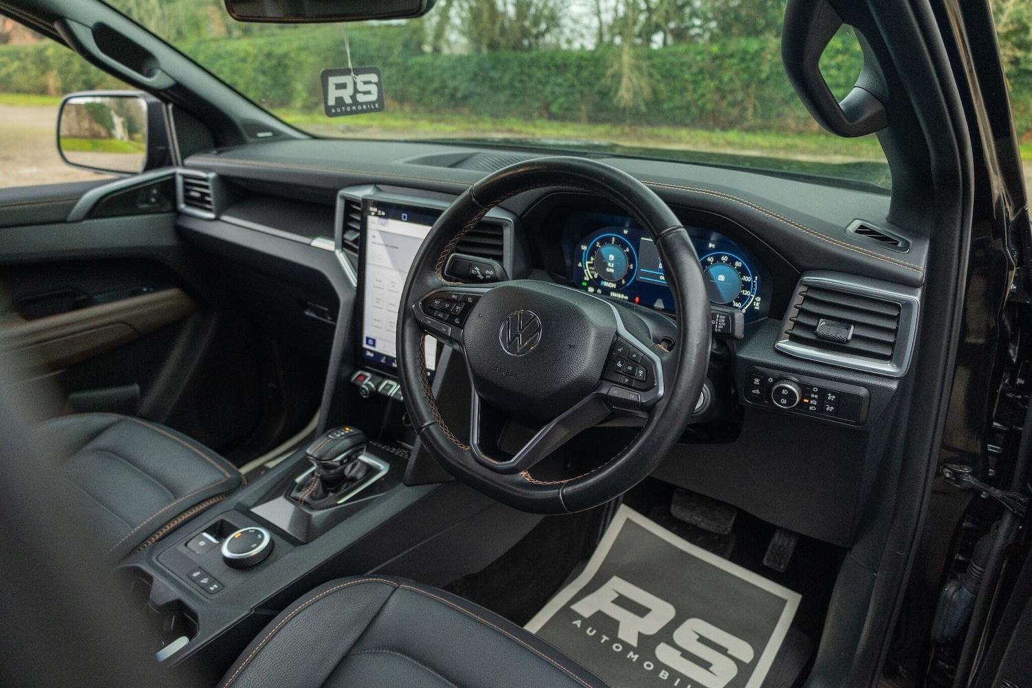 Used Volkswagen Amarok 2024 for sale - 76965091: Photo 16