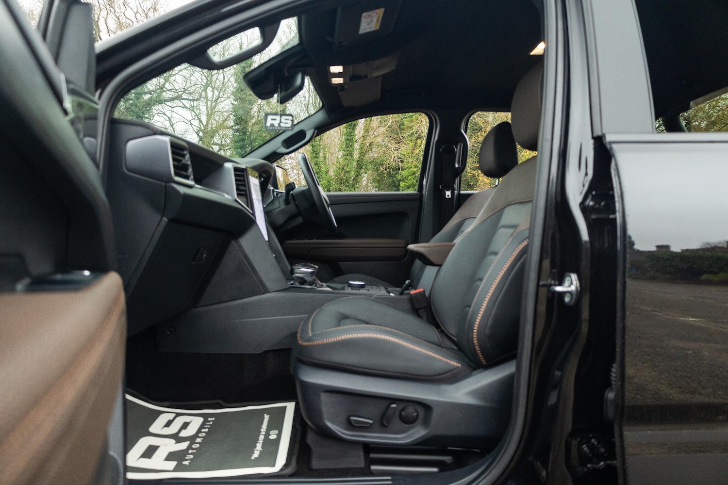 Used Volkswagen Amarok 2024 for sale - 76965091: Photo 23