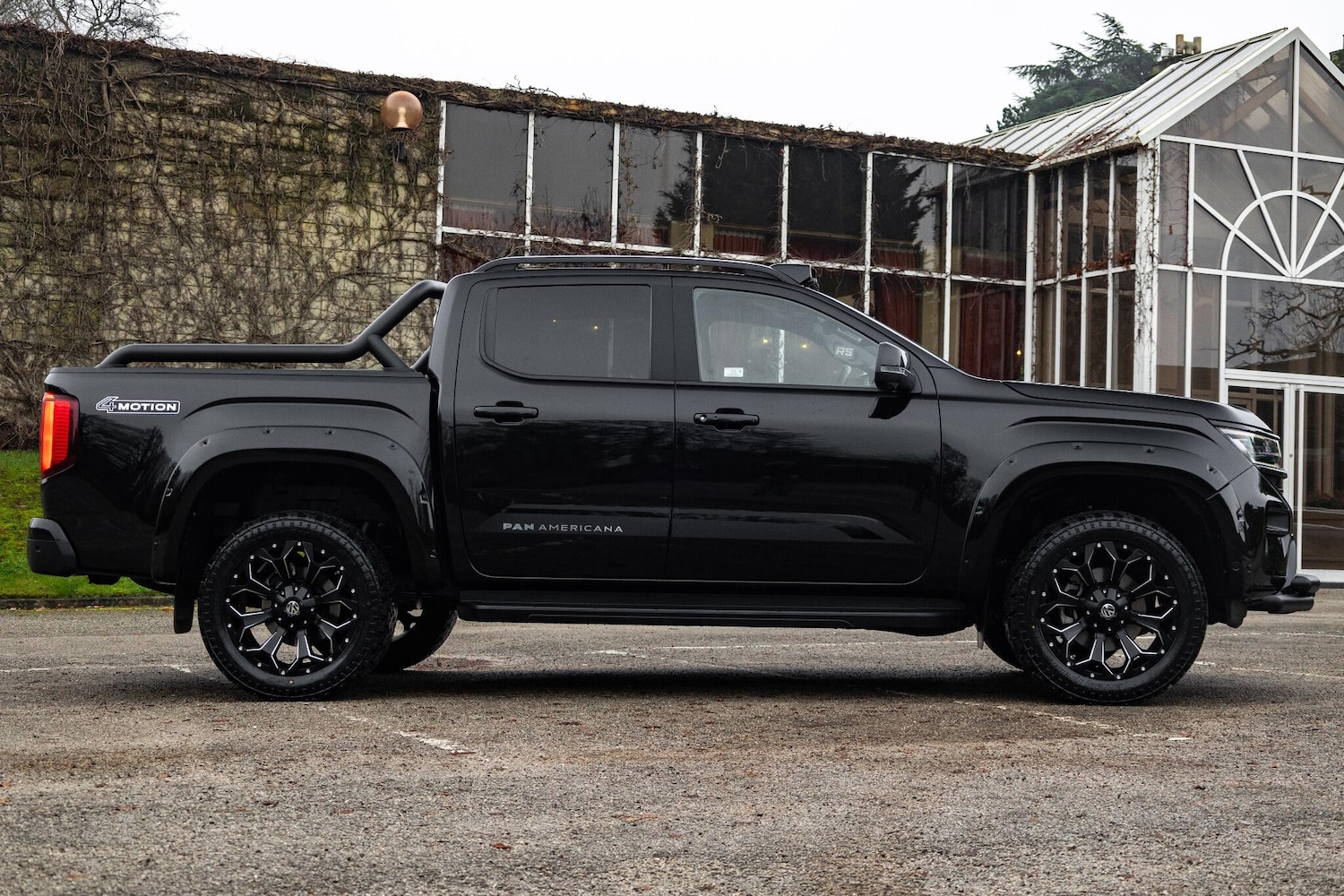 Used Volkswagen Amarok 2024 for sale - 76965091: Photo 24