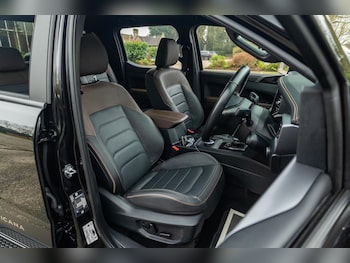 Used Volkswagen Amarok 2024 for sale - 76965091: Photo