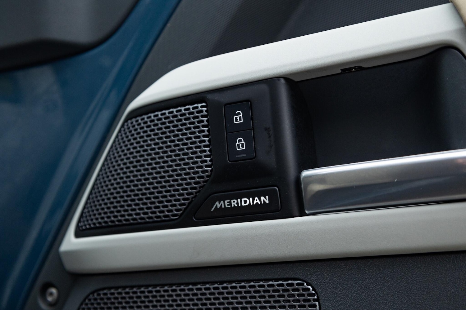 Used Land Rover Defender 110 2024 for sale - 76238831: Photo 15