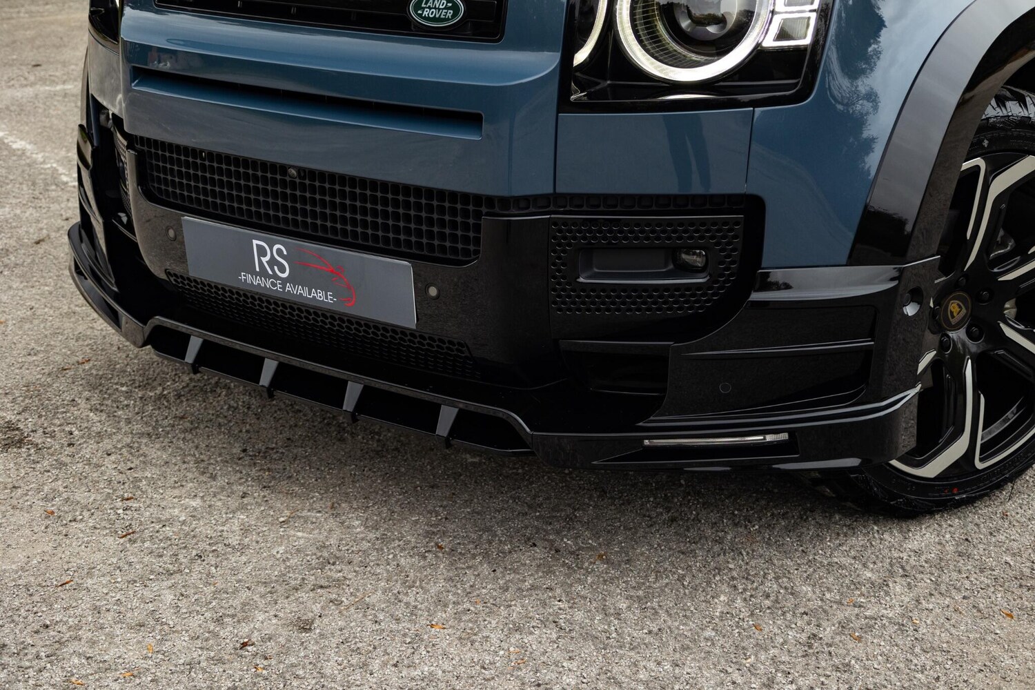 Used Land Rover Defender 110 2024 for sale - 76238831: Photo 34