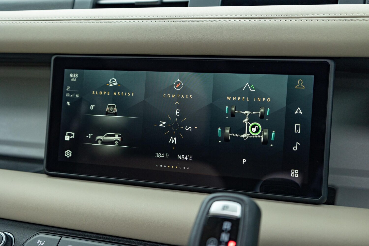 Used Land Rover Defender 110 2024 for sale - 76238831: Photo 35