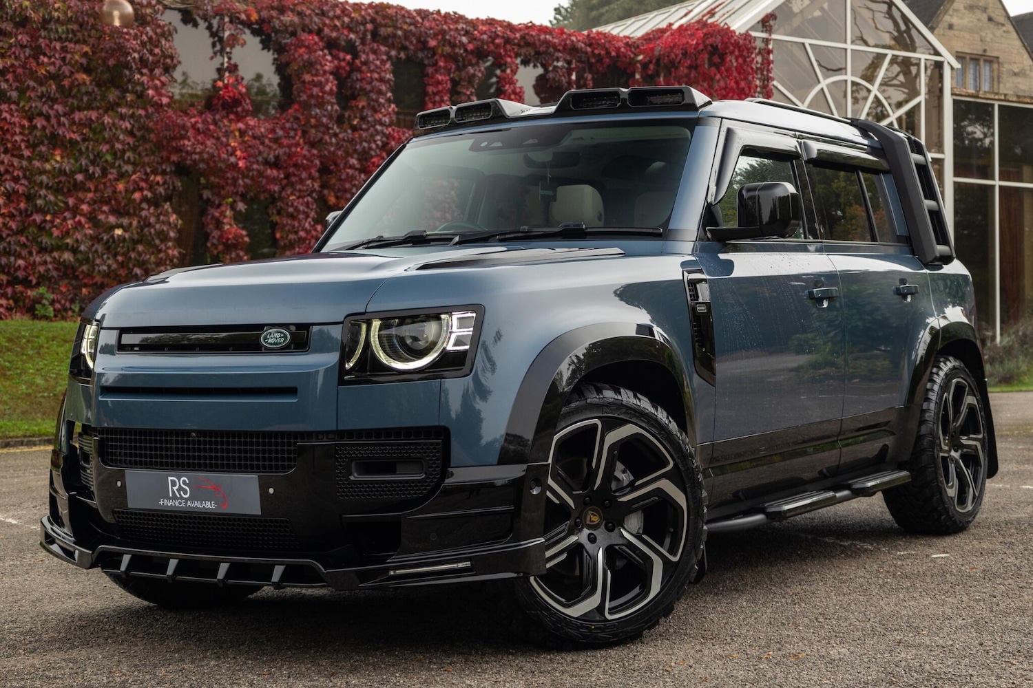 Used Land Rover Defender 110 2024 for sale - 76238831: Photo 6