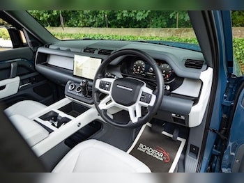 Used Land Rover Defender 110 2025 for sale - 75506696: Photo