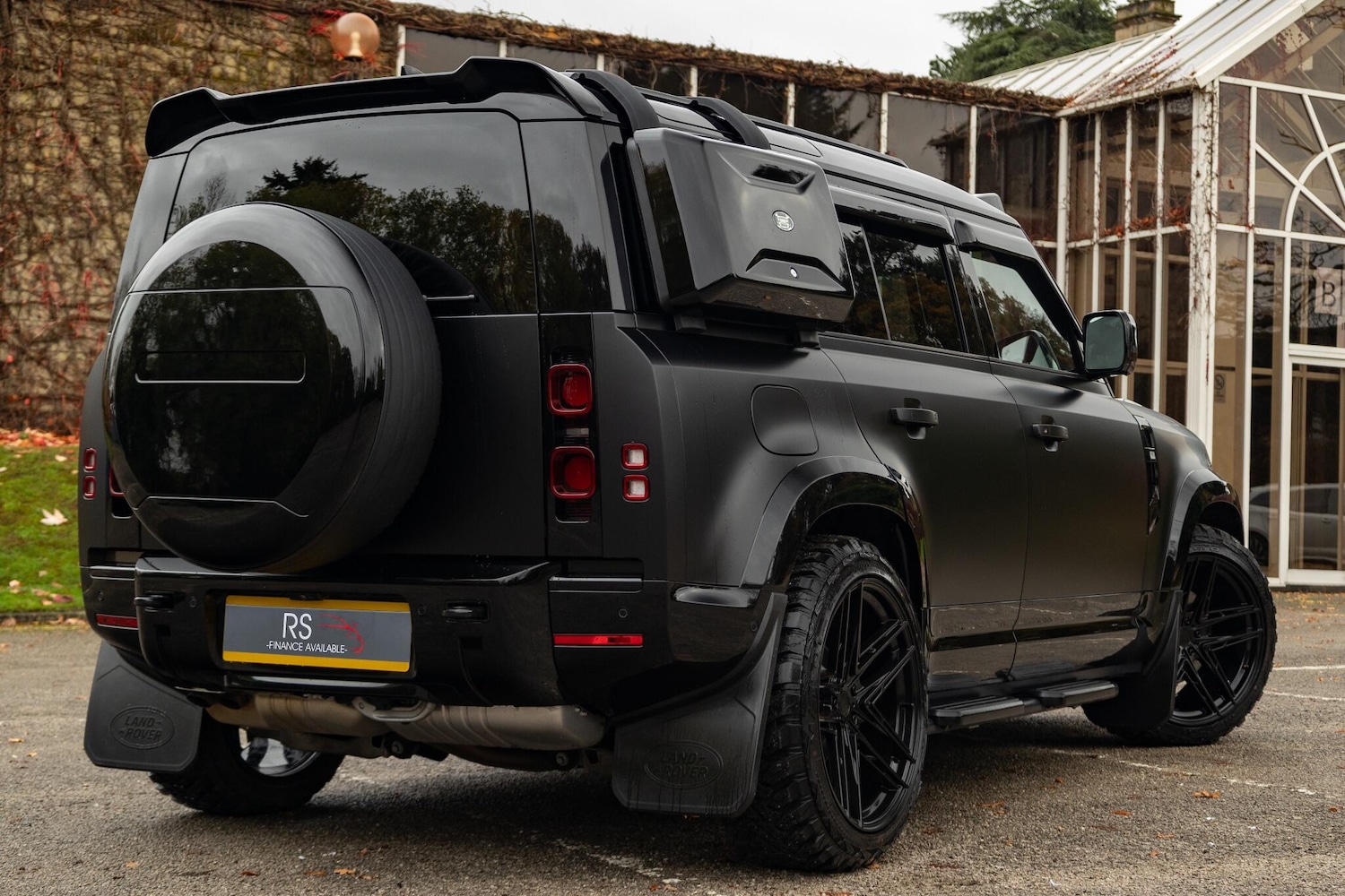 Used Land Rover Defender 110 2025 for sale - 76485732: Photo 20