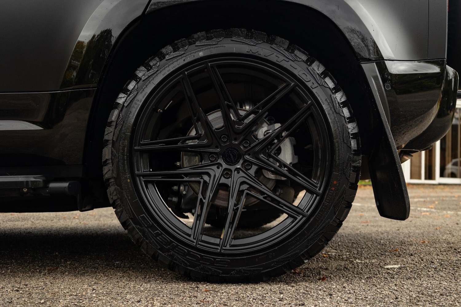 Used Land Rover Defender 110 2025 for sale - 76485732: Photo 36