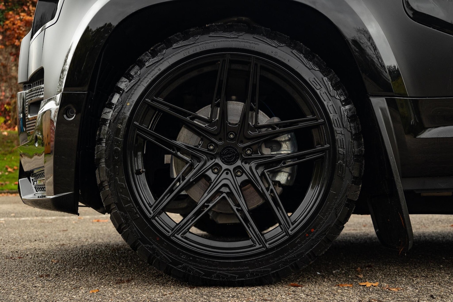 Used Land Rover Defender 110 2025 for sale - 76485732: Photo 37