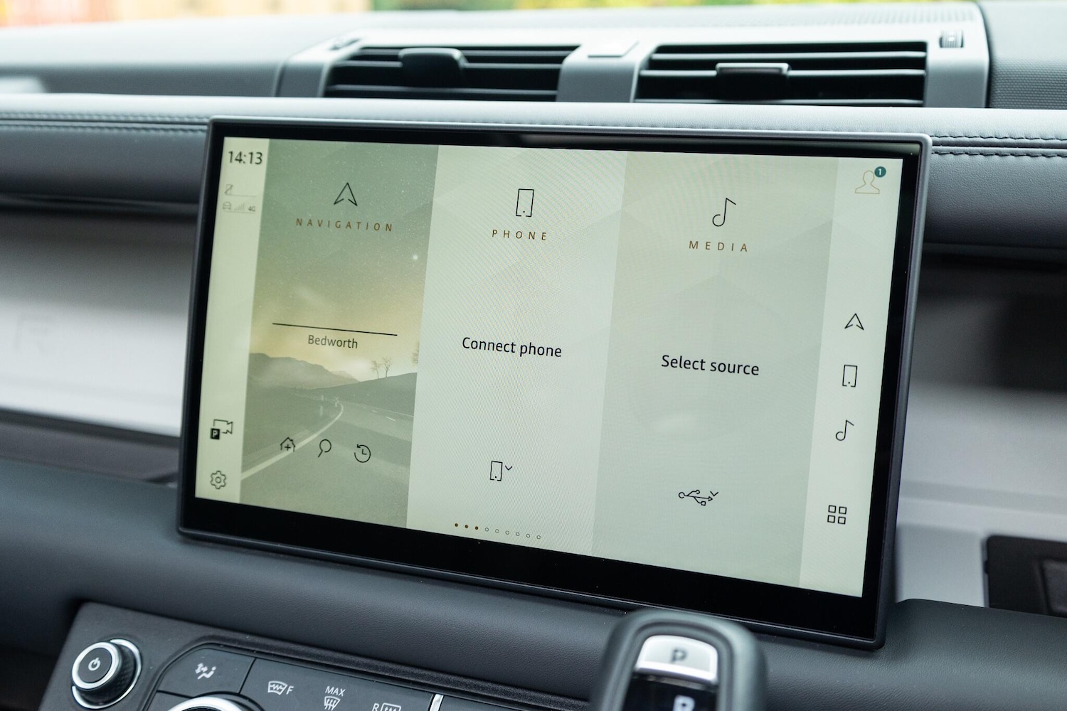 Used Land Rover Defender 110 2025 for sale - 76485732: Photo 38