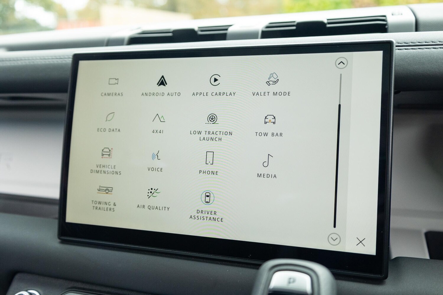 Used Land Rover Defender 110 2025 for sale - 76485732: Photo 54