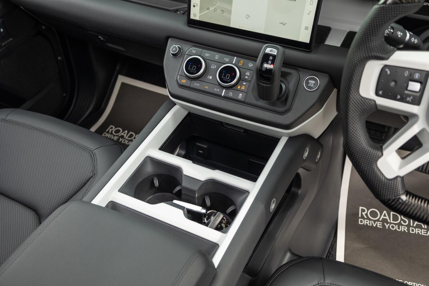 Used Land Rover Defender 110 2025 for sale - 76485732: Photo 73