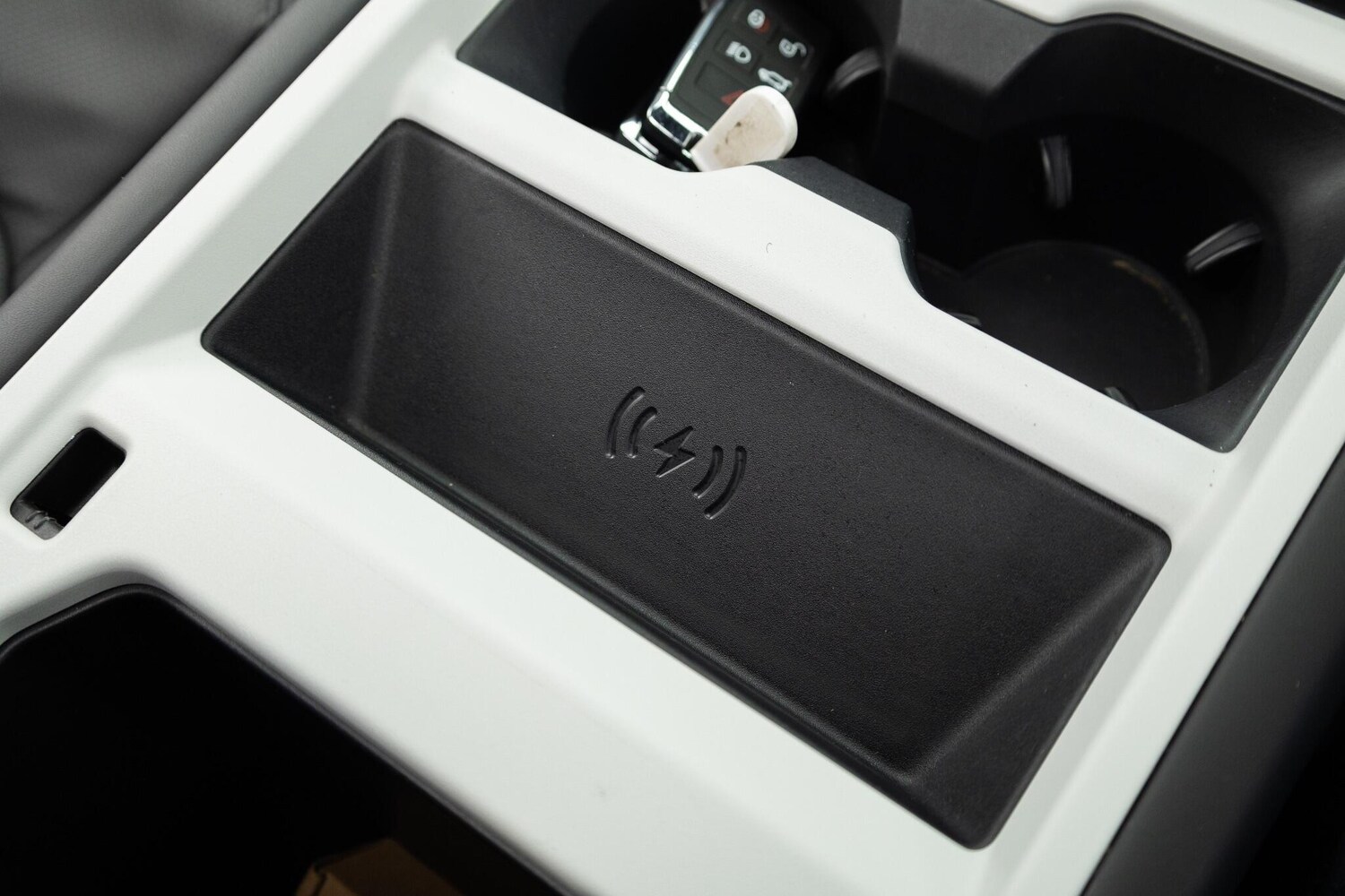 Used Land Rover Defender 110 2025 for sale - 76485732: Photo 78