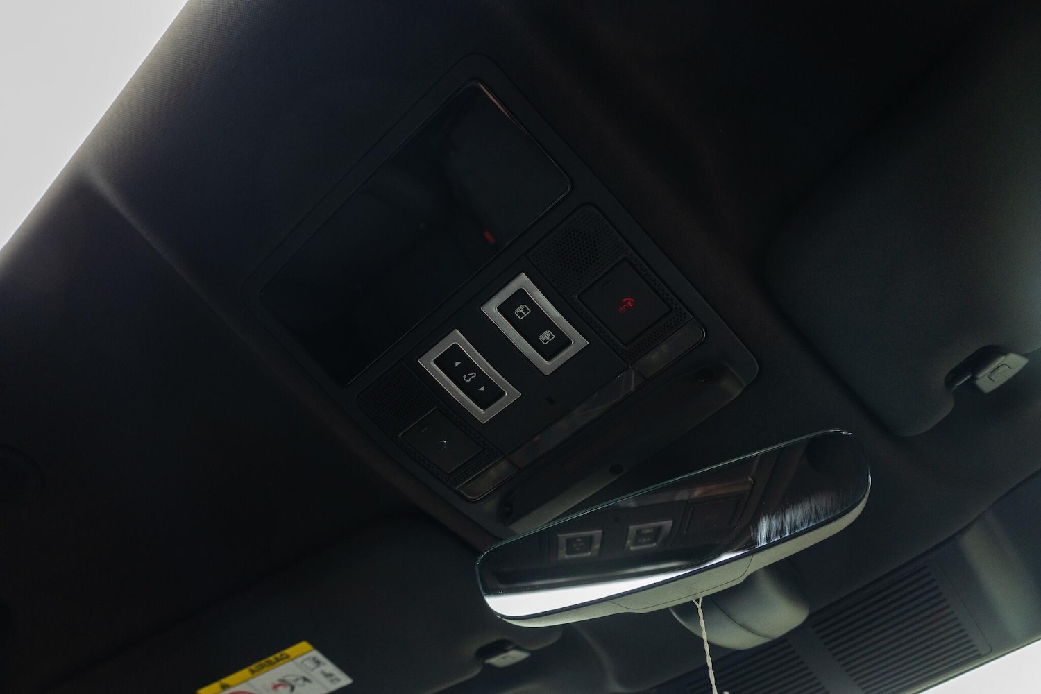 Used Land Rover Defender 110 2025 for sale - 76485732: Photo 85