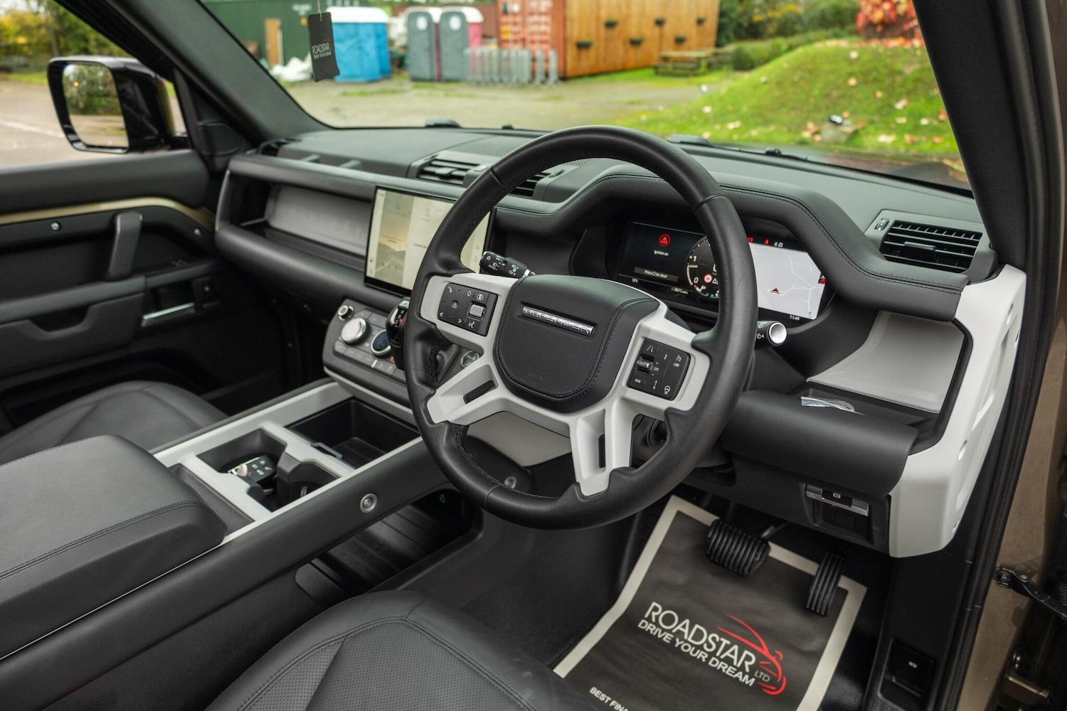 Used Land Rover Defender 110 2025 for sale - 76485732: Photo 9