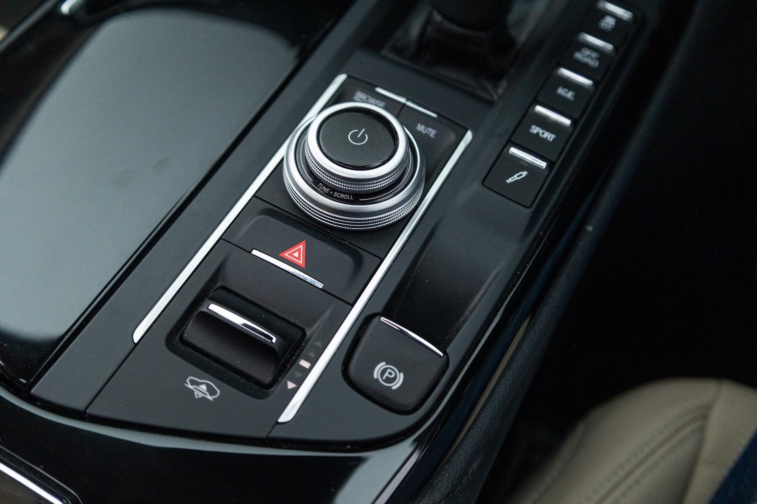 Used Maserati Levante 2022 for sale - 76952964: Photo 20