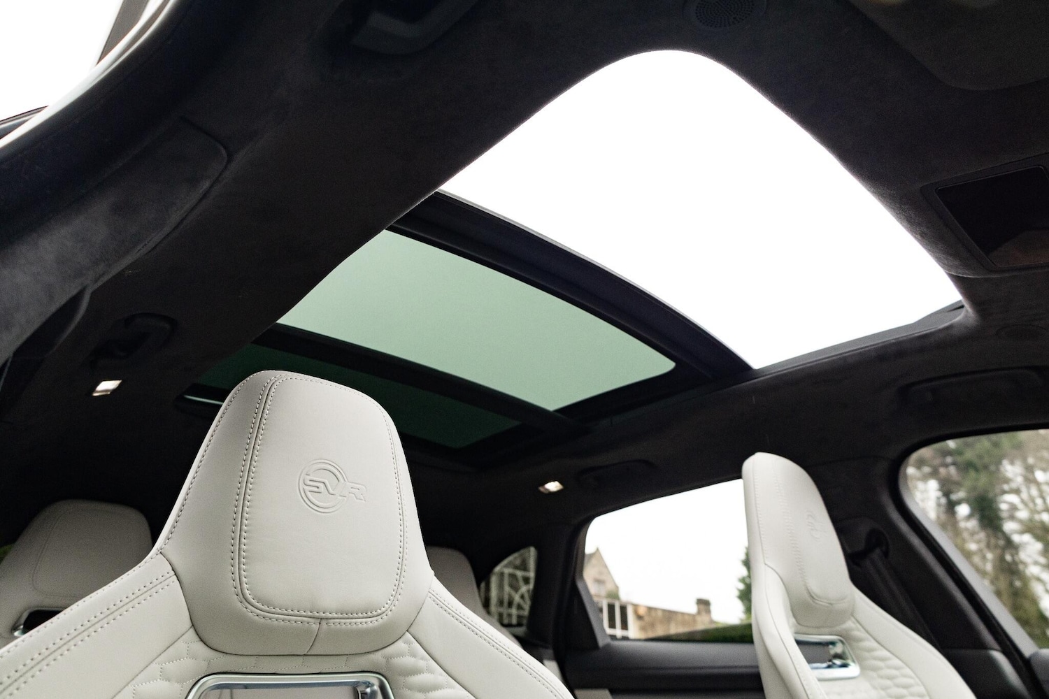 Used Jaguar F-Pace 2023 for sale - 77215455: Photo 40