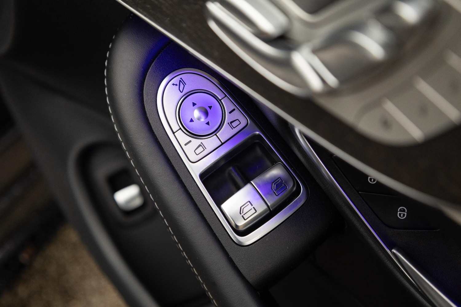 Used Mercedes-Benz C Class 2019 for sale - 76537899: Photo 18