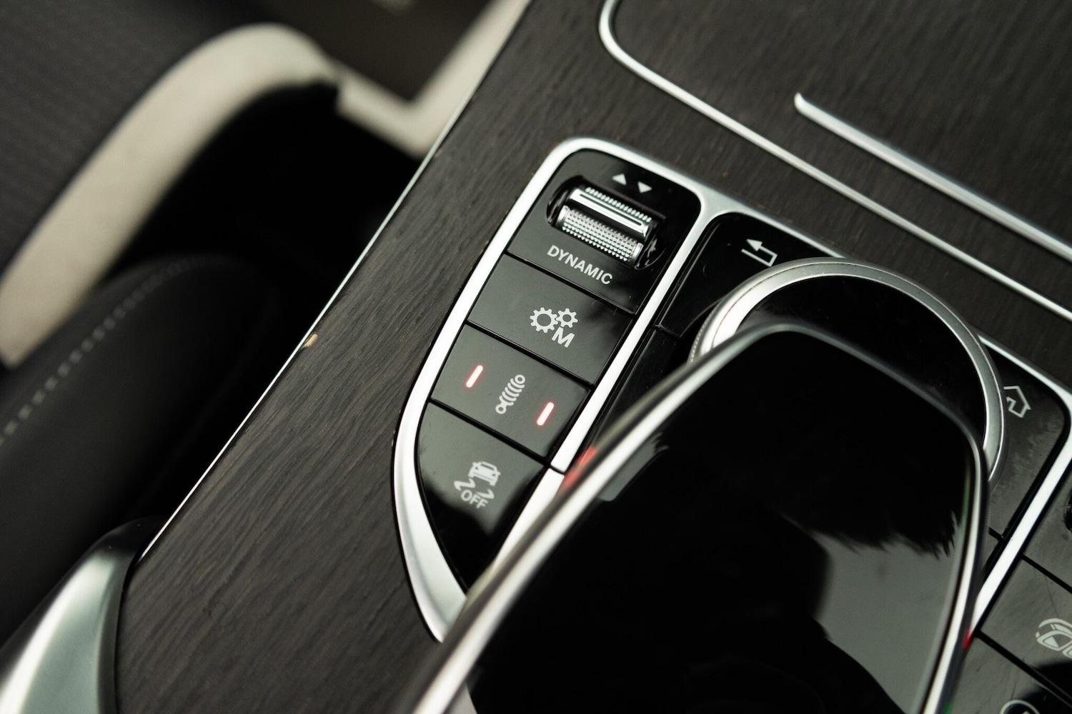 Used Mercedes-Benz C Class 2019 for sale - 76537899: Photo 24