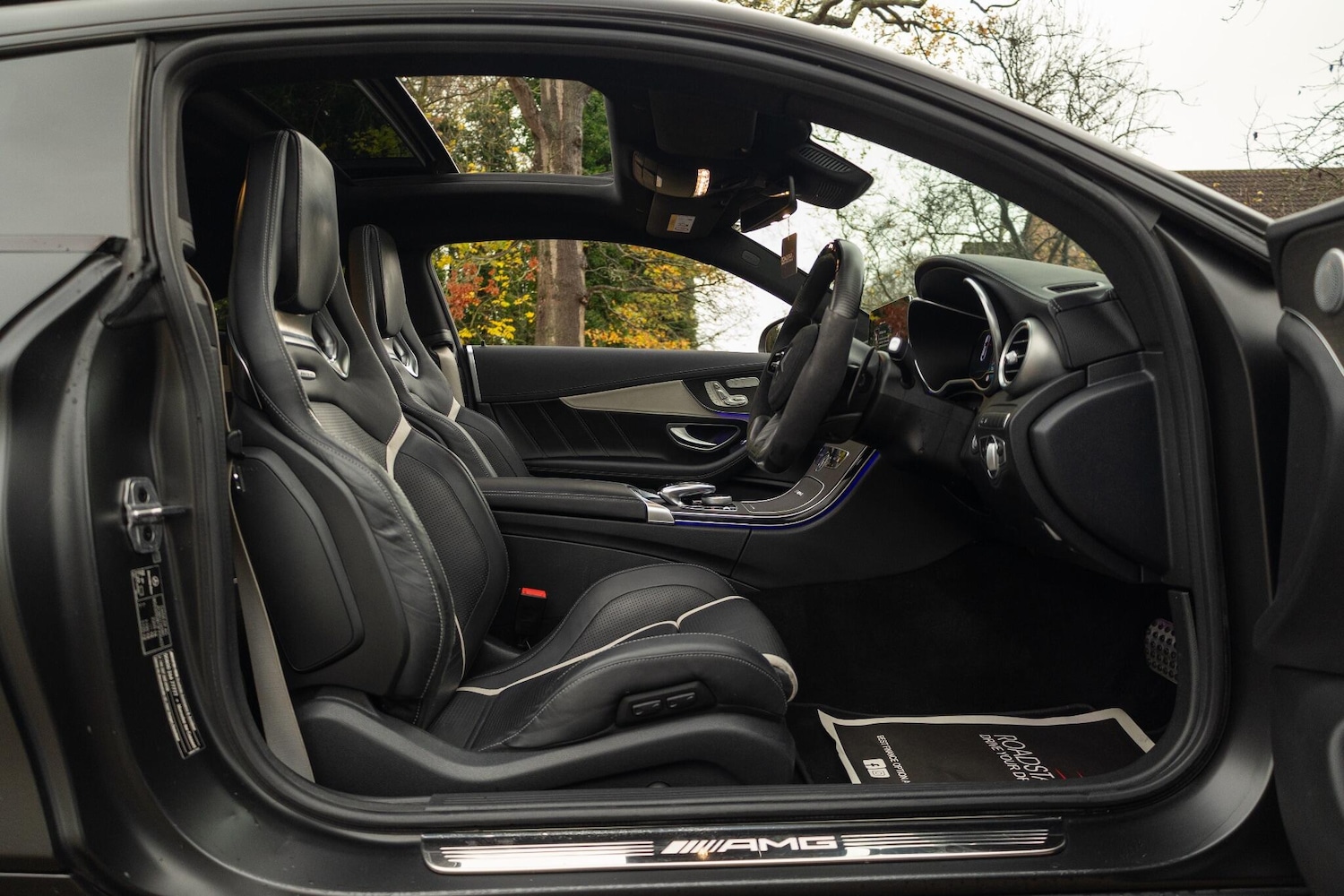 Used Mercedes-Benz C Class 2019 for sale - 76537899: Photo 3