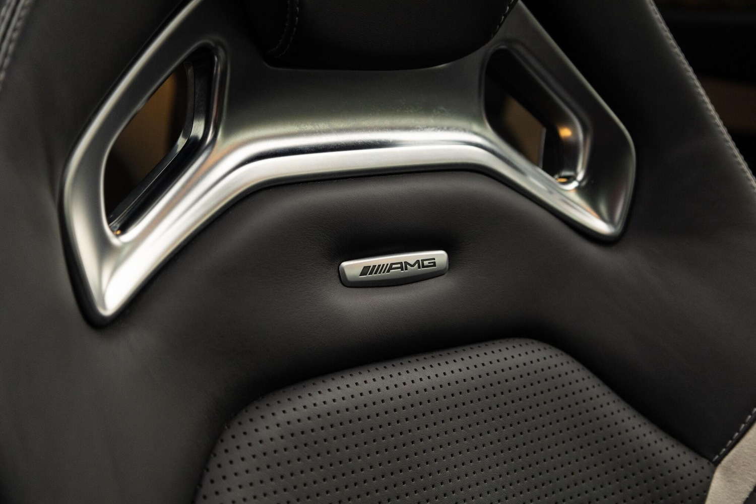 Used Mercedes-Benz C Class 2019 for sale - 76537899: Photo 42