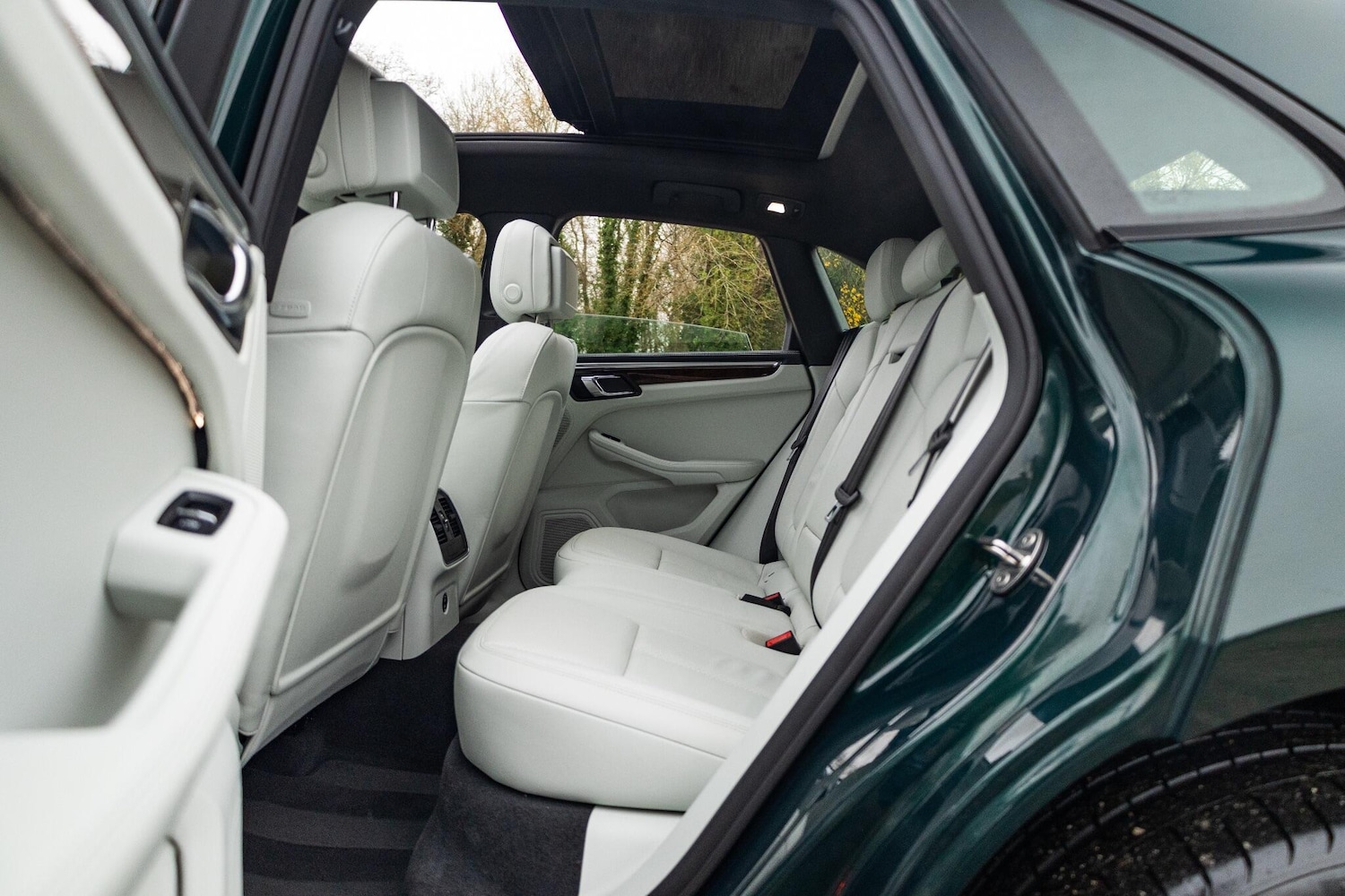 Used Porsche Macan 2022 for sale - 76952483: Photo 5