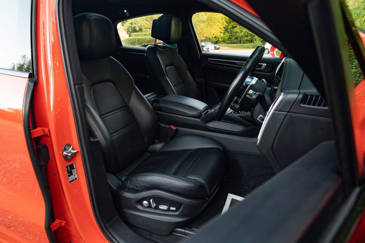Used Porsche Cayenne 2019 for sale - 76099164: Photo 12