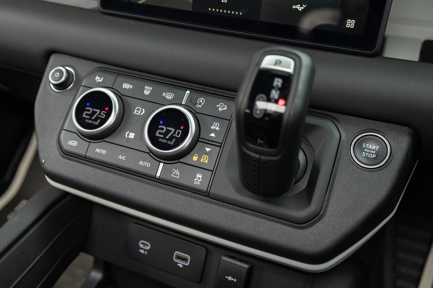 Used Land Rover Defender 110 for sale - 77081968: Photo 14