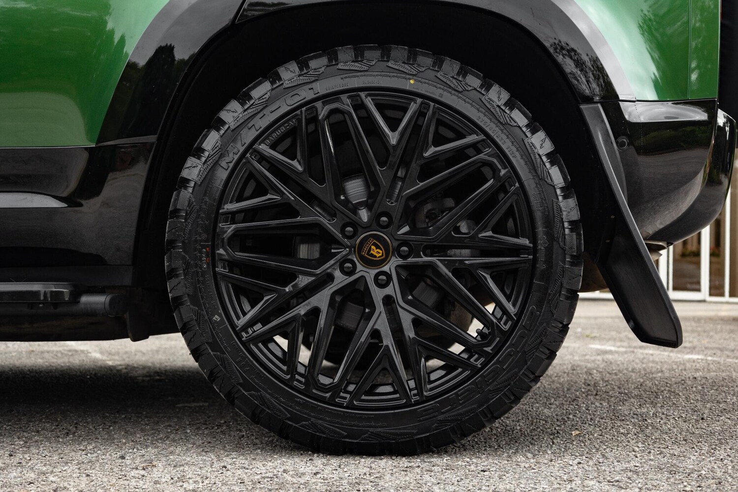 Used Land Rover Defender 110 for sale - 77081968: Photo 25