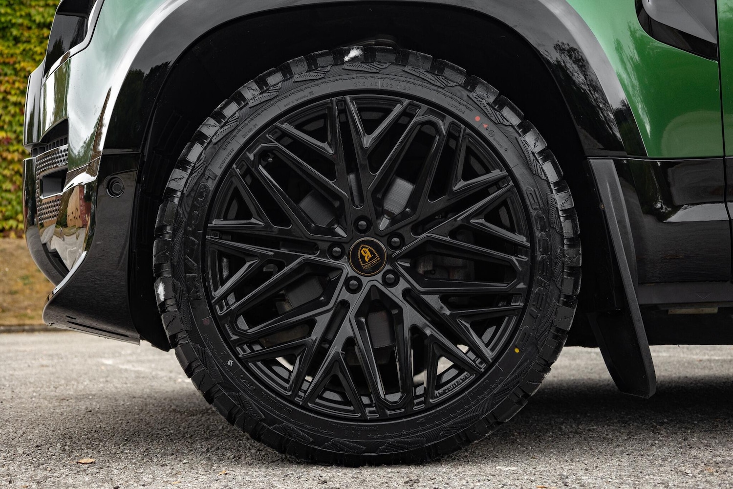 Used Land Rover Defender 110 for sale - 77081968: Photo 26