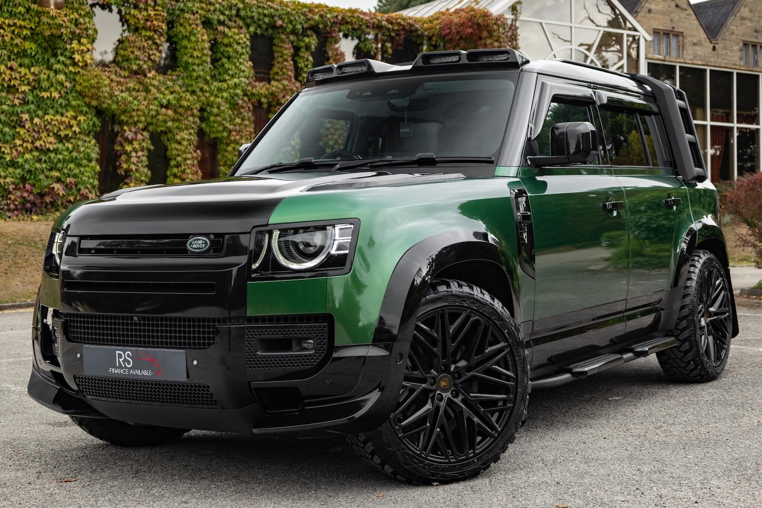 Used Land Rover Defender 110 for sale - 77081968: Photo 8