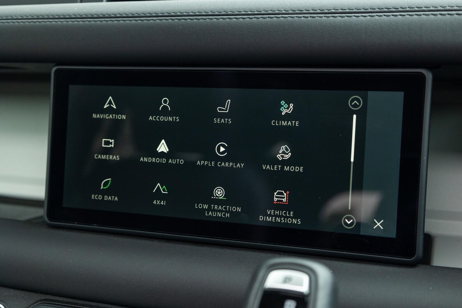 Used Land Rover Defender 110 2024 for sale - 75927014: Photo 31