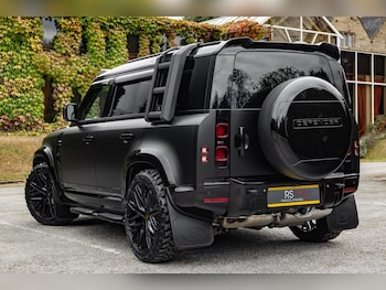 Used Land Rover Defender 110 2024 for sale - 75927014: Photo