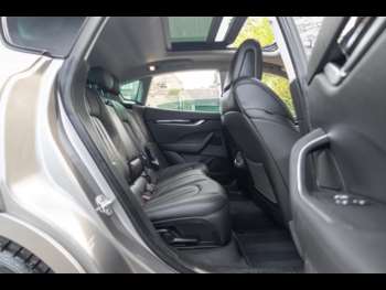 Used Maserati Levante 2022 for sale - 74280236: Photo