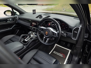 Used Porsche Cayenne 2022 for sale - 75493239: Photo