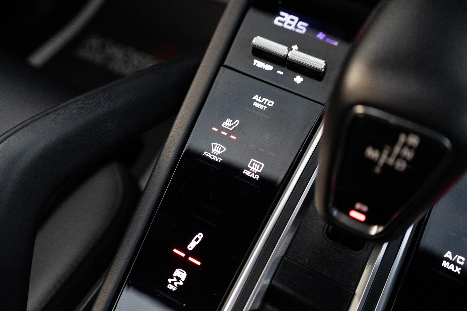 Used Porsche Cayenne 2023 for sale - 76326078: Photo 25
