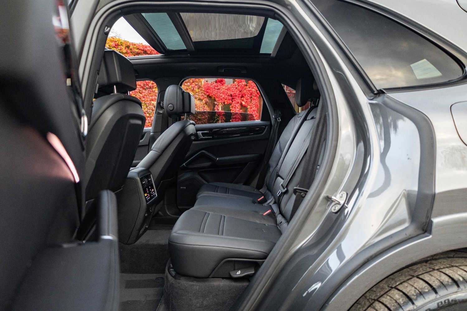 Used Porsche Cayenne 2023 for sale - 76326078: Photo 7