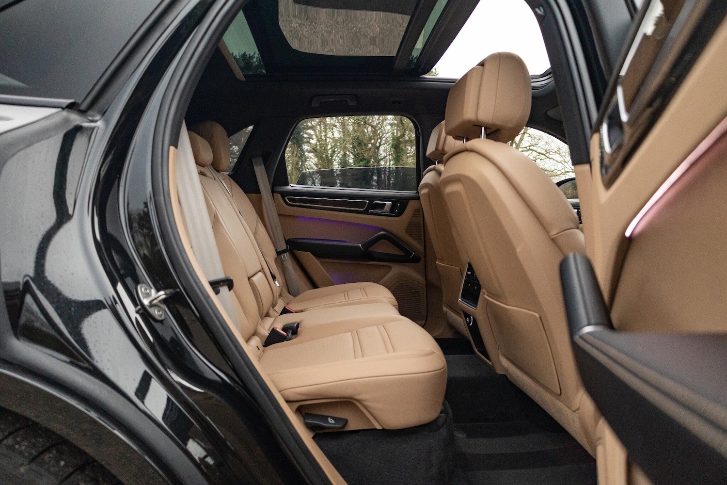 Used Porsche Cayenne 2022 for sale - 77049756: Photo 3