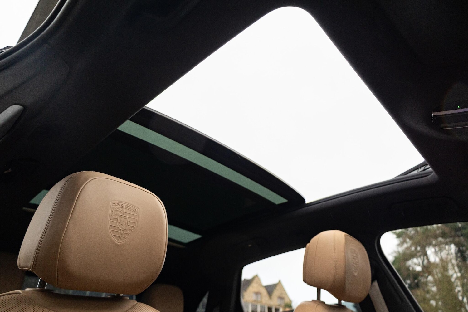 Used Porsche Cayenne 2022 for sale - 77049756: Photo 46