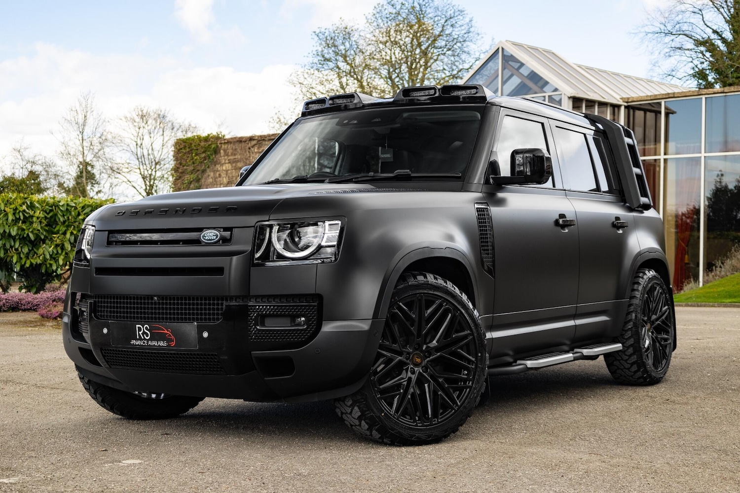 Used Land Rover Defender 110 2020 for sale - 76388223: Photo 10