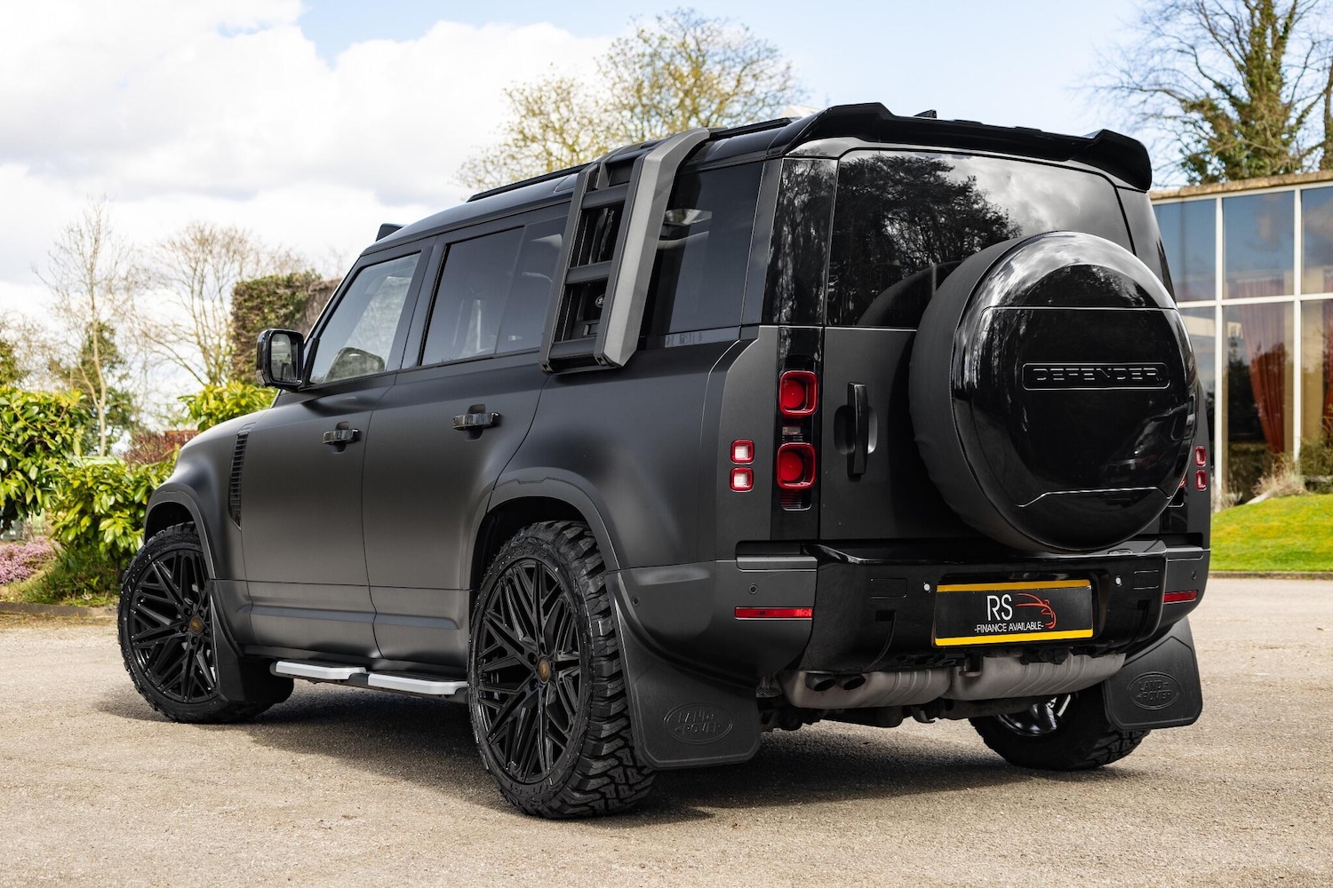 Used Land Rover Defender 110 2020 for sale - 76388223: Photo 13