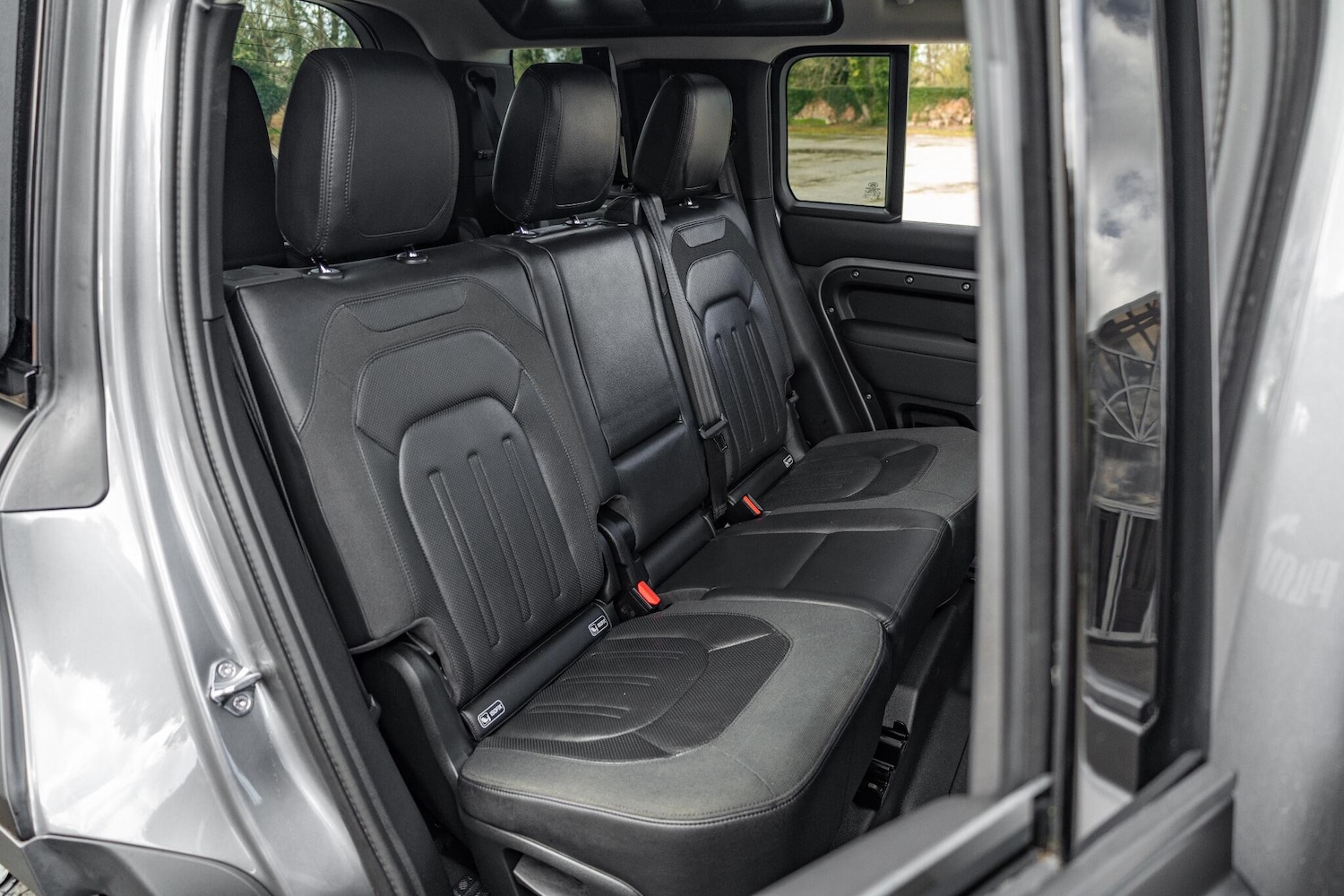 Used Land Rover Defender 110 2020 for sale - 76388223: Photo 17