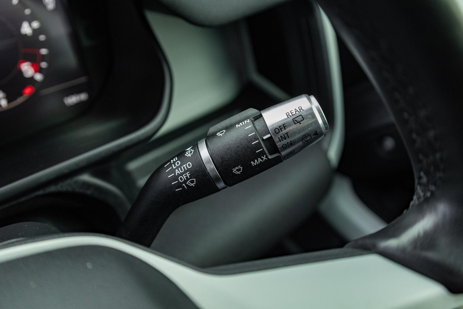 Used Land Rover Defender 110 2020 for sale - 76388223: Photo 34