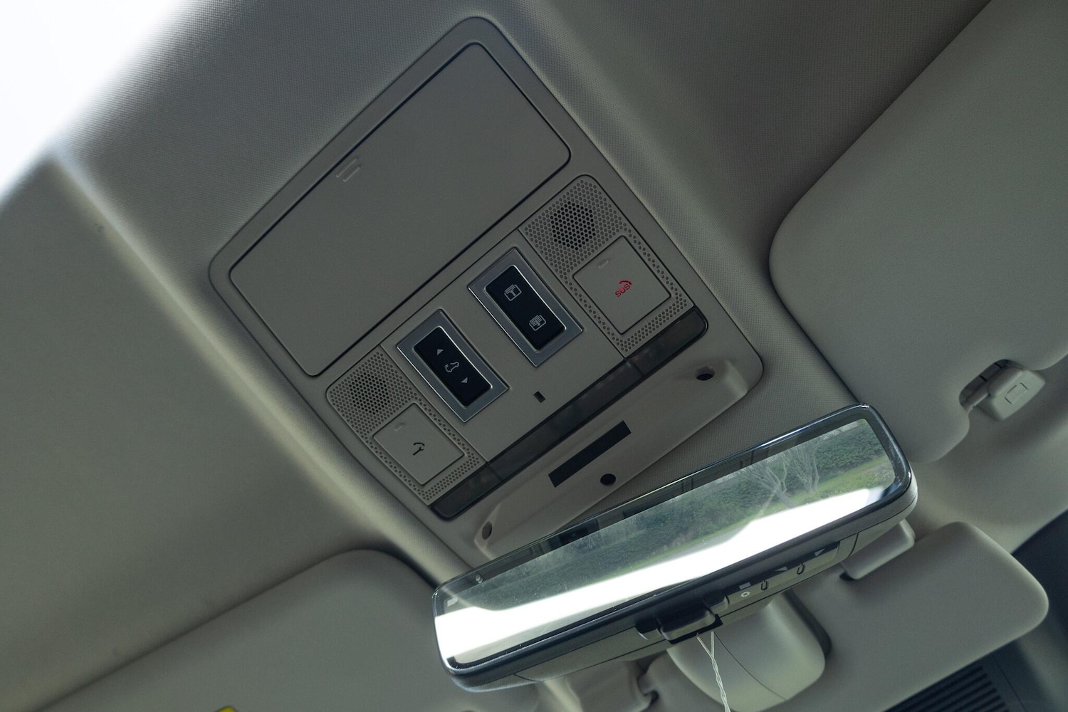 Used Land Rover Defender 110 2020 for sale - 76388223: Photo 35