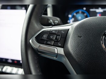 Used Volkswagen Amarok 2024 for sale - 78763491: Photo