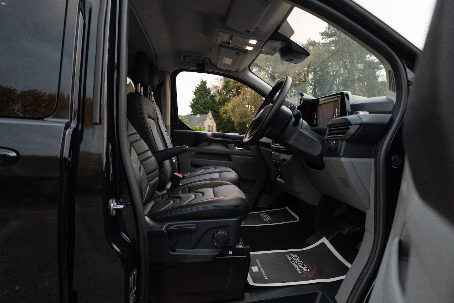 Used Ford Transit Custom 2024 for sale - 76702205: Photo 8