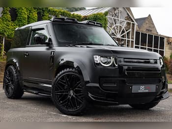Used Land Rover Defender 90 2024 for sale - 79698422: Photo