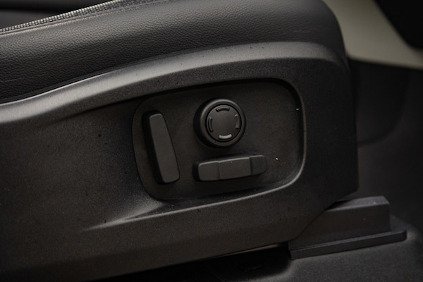 Used Land Rover Defender 2024 for sale - 76239137: Photo 16