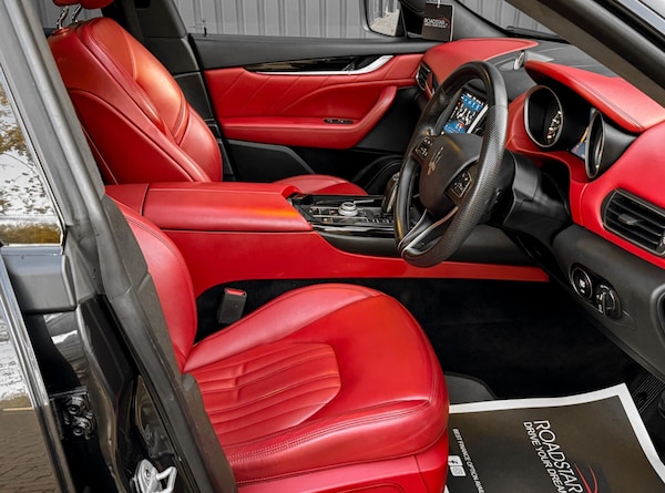 Used Maserati Levante 2018 for sale - 75414620: Photo 2